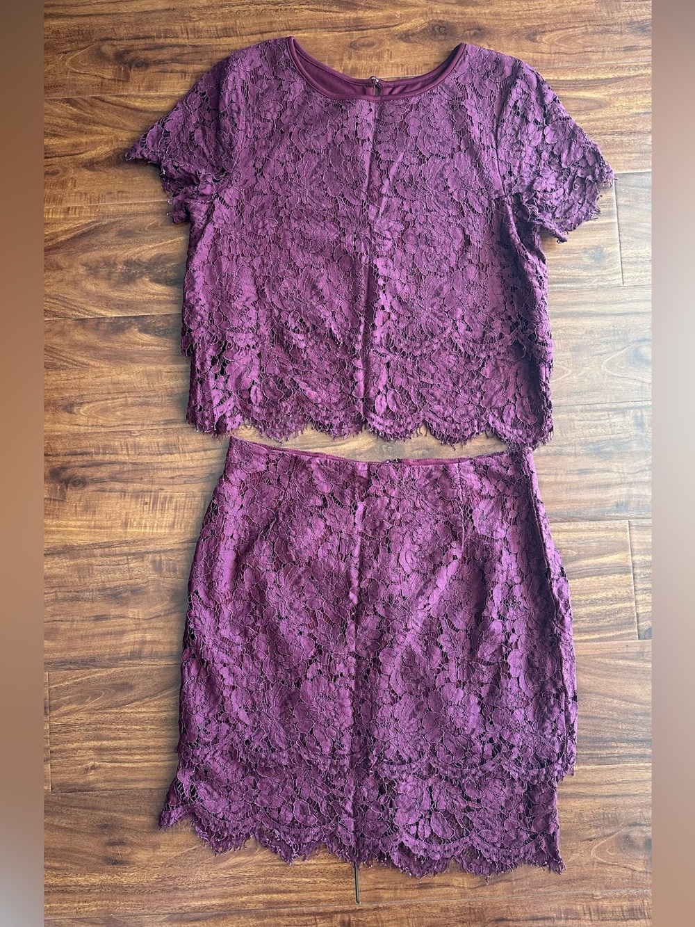 Lulus Burgundy Lace 2-piece skirt and top set